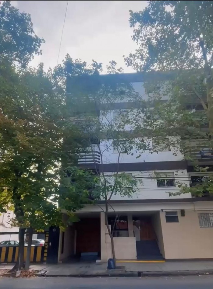 VENTA DEPARTAMENTO 3 AMBIENTES CON COCHERA - PLAZA MITRE - MAR DEL PLATA