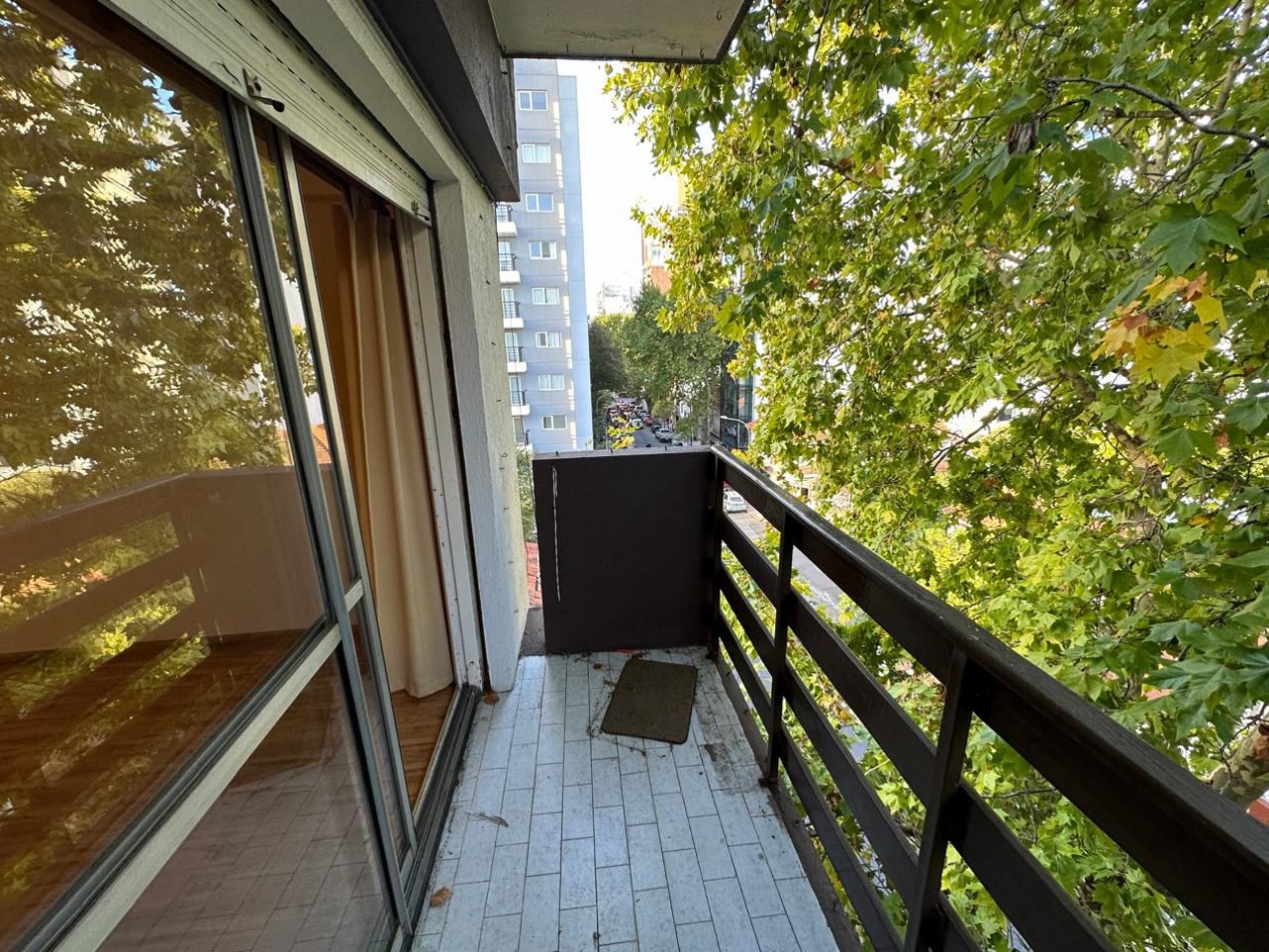 VENTA DEPARTAMENTO 3 AMBIENTES CON COCHERA - PLAZA MITRE - MAR DEL PLATA