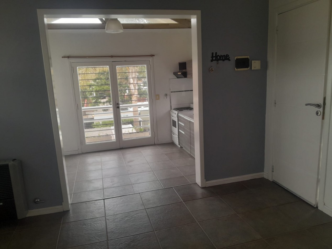 ALQUILER  DEPARTAMENTO - 3 AMBIENTES - Bo. BERNARDINO RIVADAVIA - MAR DEL PLATA