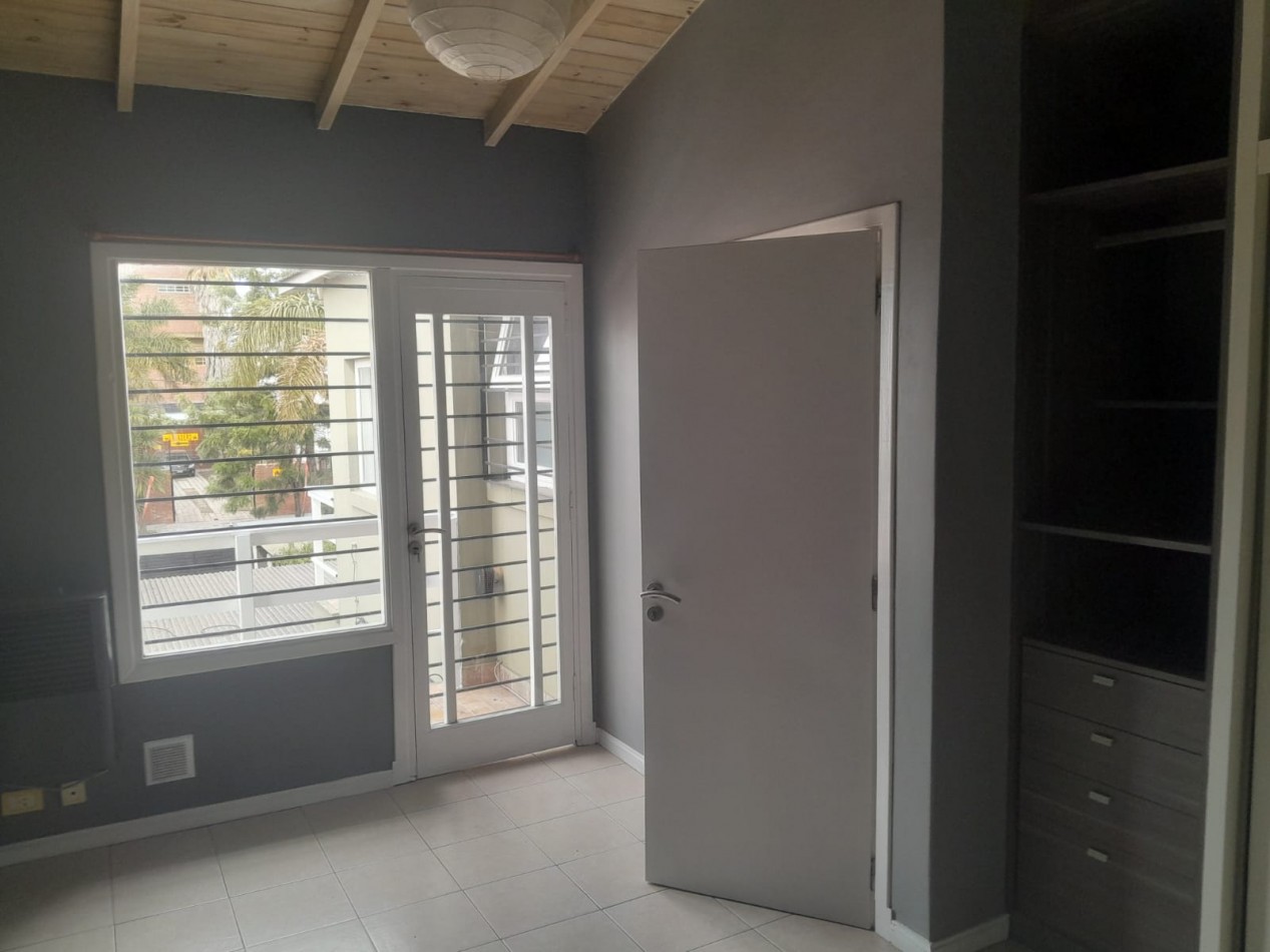 ALQUILER  DEPARTAMENTO - 3 AMBIENTES - Bo. BERNARDINO RIVADAVIA - MAR DEL PLATA