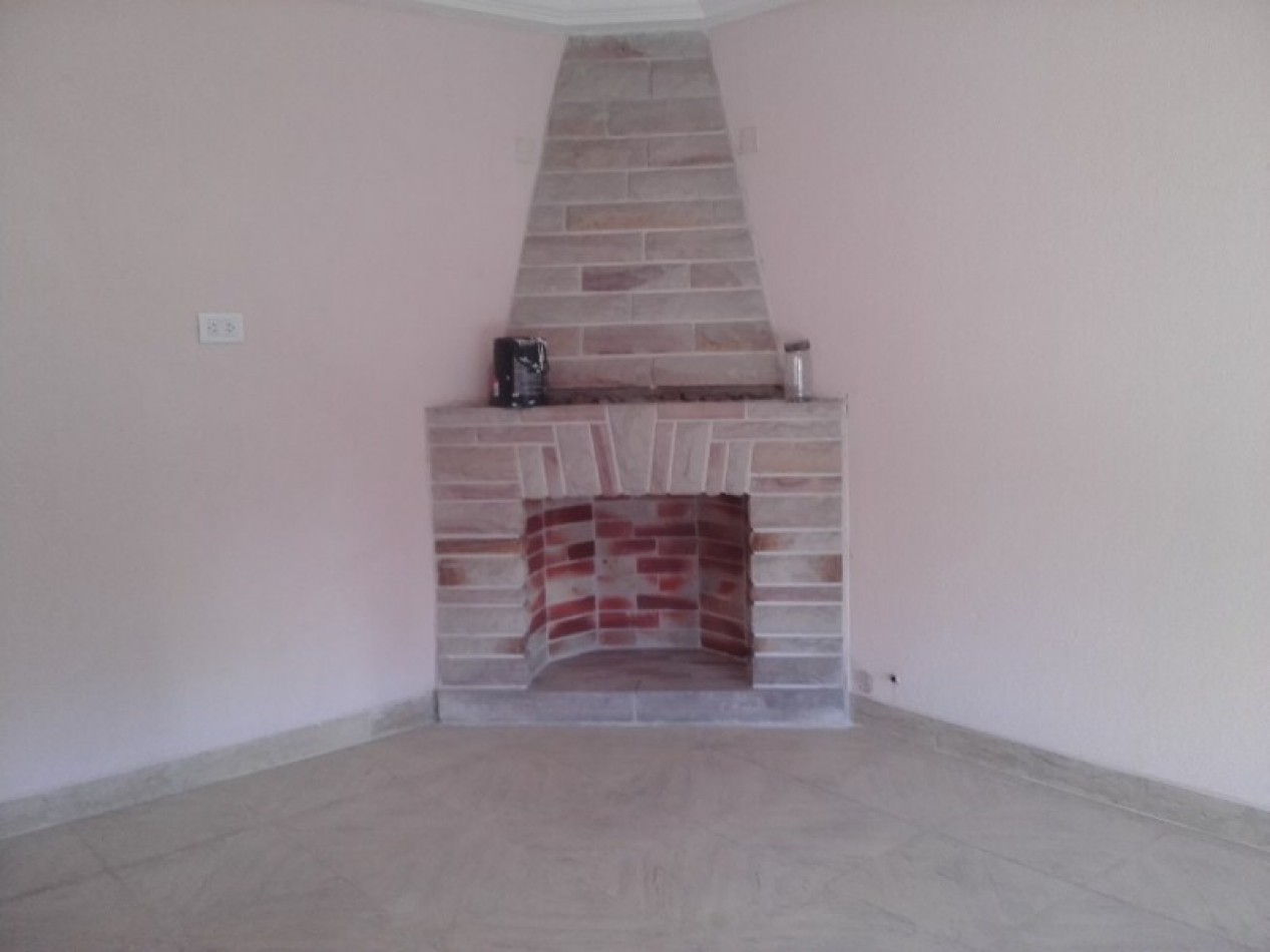 ALQUILER DEPARTAMENTO 3 AMBIENTES CON AMPLIO QUINCHO - MAR DEL PLATA - UNICO en PRIMER PISO